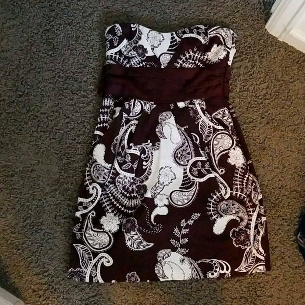 Beautiful Strapless mini dress